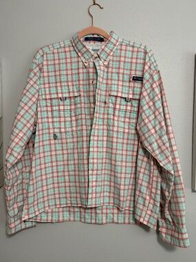 Columbia PFG fishing shirt size Medium